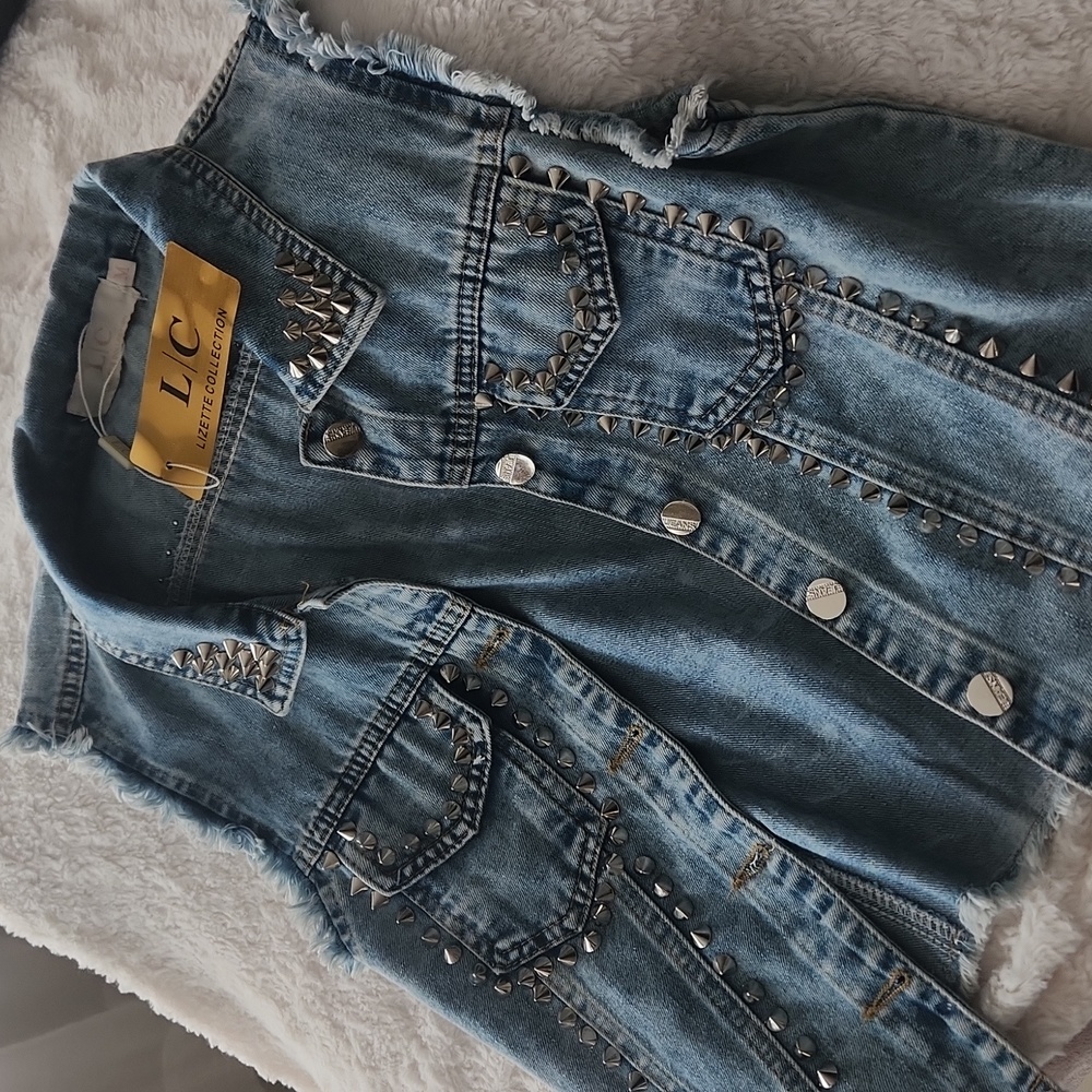 LIZZETTE Studded Jean Vest